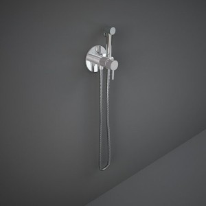 ENSEMBLE DE DOUCHE BIDET EN LAITON CHROMÉ   Rak Ceramics