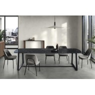 Tavolo HABITAT BROOKLYN 75 B in gres Nero Marquina