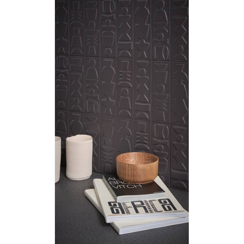 Nok Totem Ebony Serie