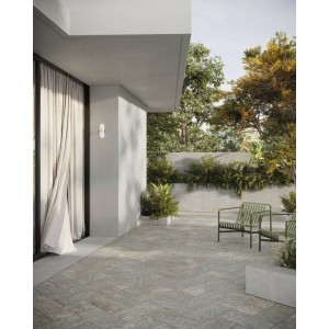 Menhir Grey 22,5x45,3 - description