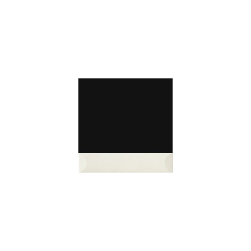 Tratti ceramic tile close-up